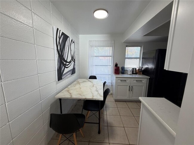 Building Photo - 15219 Westminister Ave