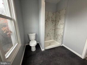 Building Photo - 1156 Franklin St