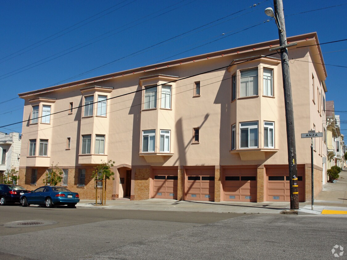 Primary Photo - 4300 Anza St