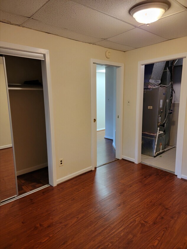 Foto del edificio - 8348 Stationhouse Ct