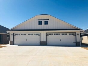 Building Photo - 4913 Avion Ct
