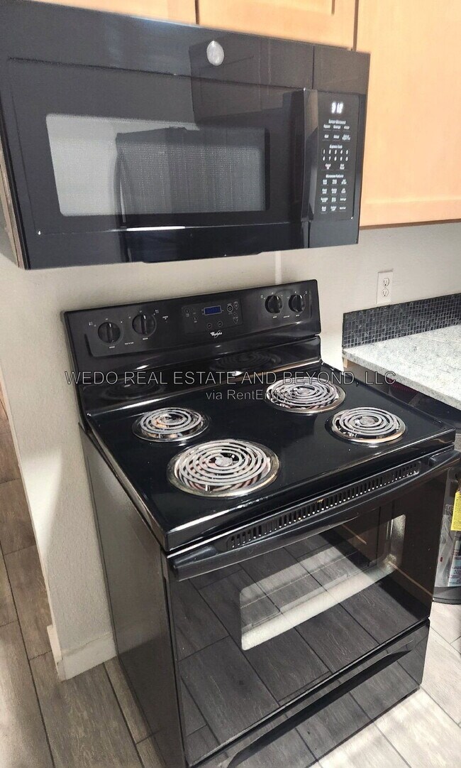 Foto del edificio - 5112 N 28th Dr