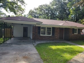 Building Photo - 12517 Kingwood Dr