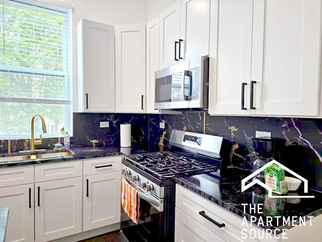 Foto del edificio - 2937 W Jackson Blvd