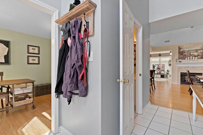 Building Photo - 202 Sand Dollar Cove