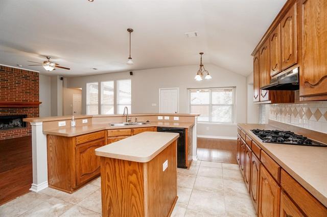 Building Photo - 15827 Palo Pinto Dr