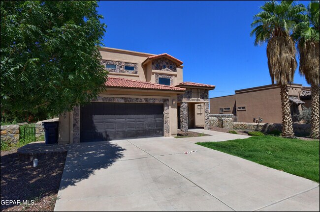 Foto del edificio - 5649 Valley Maple Dr