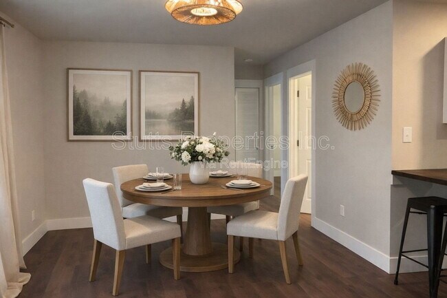 Foto del edificio - 633 Rivermont Rd