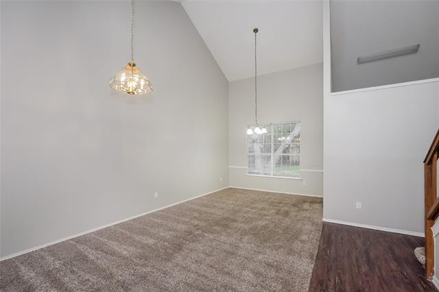 Building Photo - 2716 Clovermeadow Dr