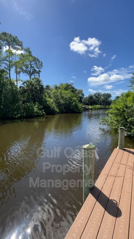 Foto del edificio - 2064 Pellam Blvd