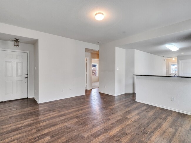 Foto del edificio - 2806 Morgensen Dr