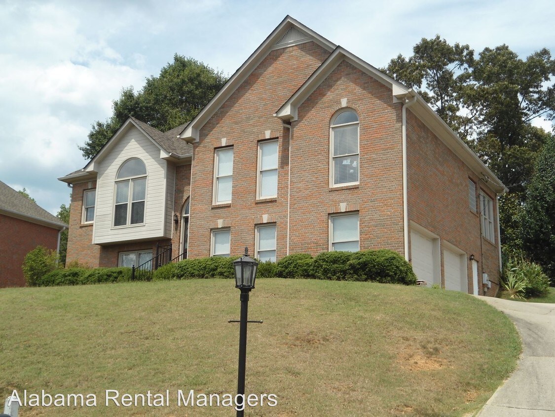Primary Photo - 4491 Bentwood Dr