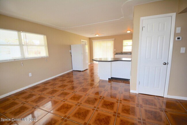 Foto del edificio - 2913 Rosemarie Dr