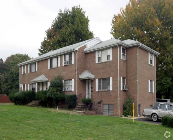 Foto principal - Crestview Apartments