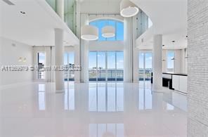 Primary Photo - 3 br, 3.5 bath Condo - 848 Brickell Key Dr...