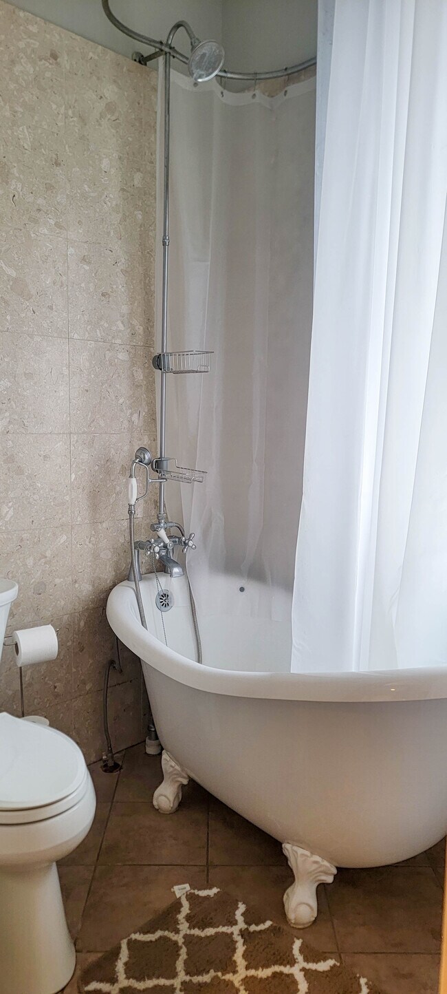 Foto del edificio - 11433 Ashbury Ave