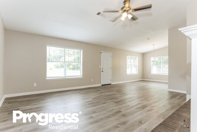 Building Photo - 4497 Yorkdale Dr
