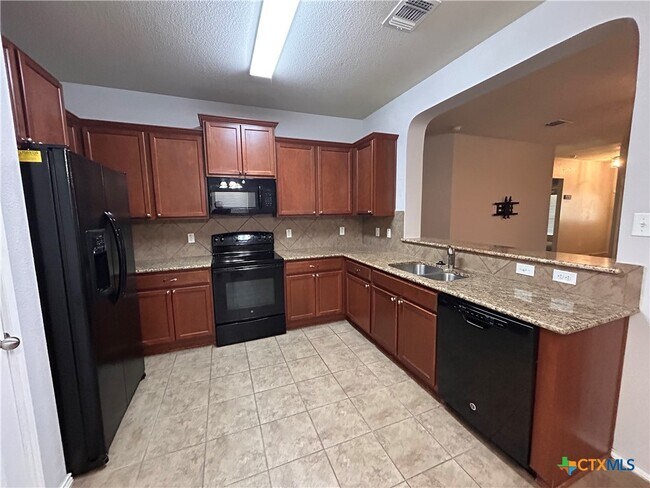 Foto del edificio - 5308 Katy Creek Ln