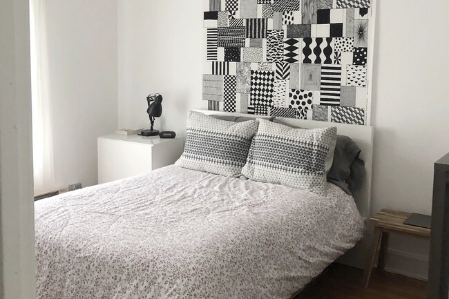 Foto del edificio - 2151 N Fremont St