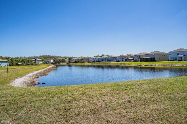 Foto del edificio - 4 br, 2 bath House - 17416 i Garden Heath ...