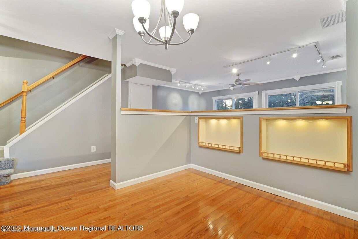 22 Coventry Ct, Brick Township, NJ 08724 Condo for Rent in Brick