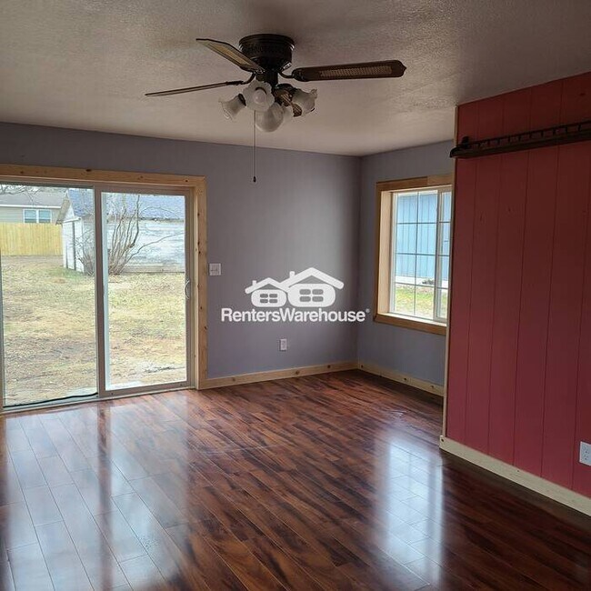 Building Photo - Neat and Clean 4 Bedroom Home for Rent