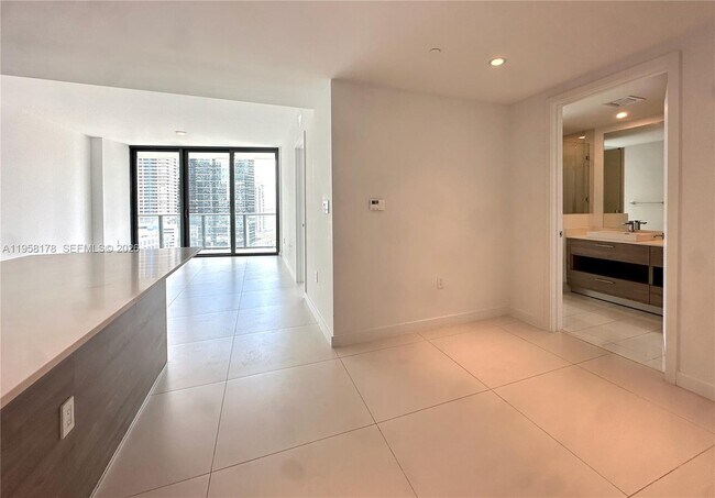 Building Photo - 1300 S Miami Ave