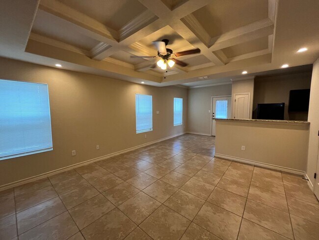 Building Photo - 7010 Micayla Cv