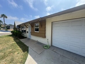 Building Photo - 1071 Osage Dr