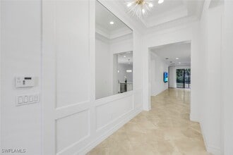 Building Photo - 13670 Mandarin Cir