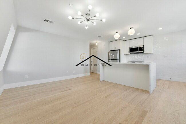 Building Photo - 226-228 Princeton Unit 7