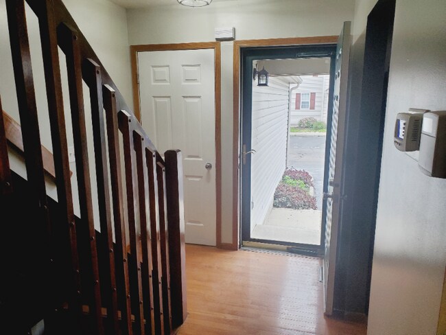 Building Photo - 5705 Snow Dr