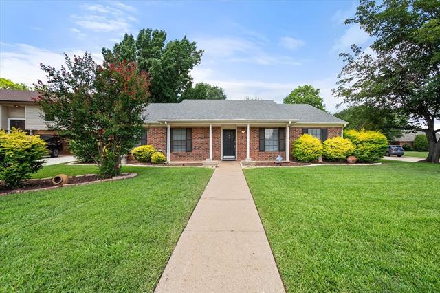 Foto principal - 6 Brook Creek Ct