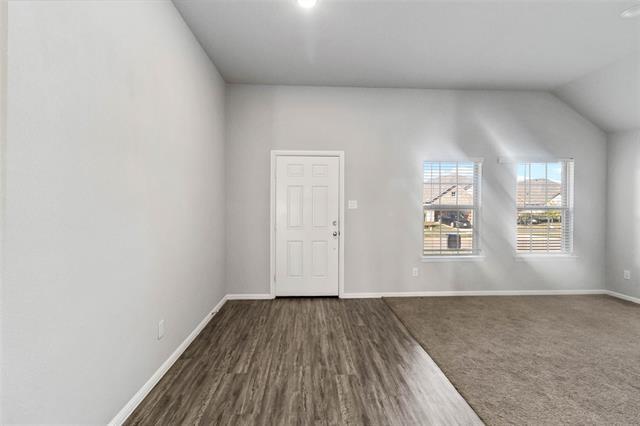 Foto del edificio - 2421 Chapel Oaks Dr