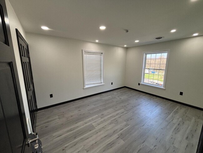 Foto del edificio - 8495 Woodbury Pike