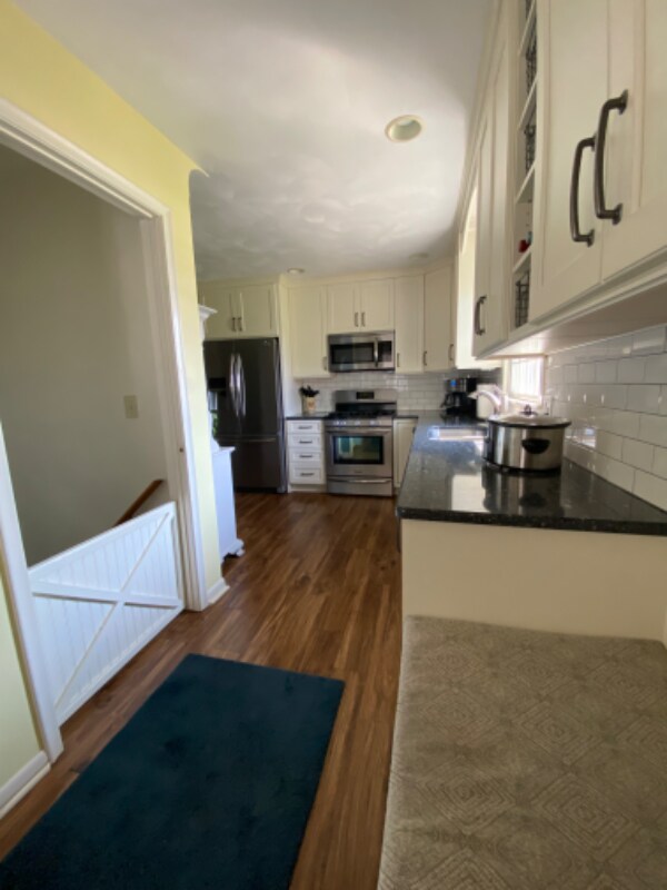Building Photo - 2723 Plains Rd
