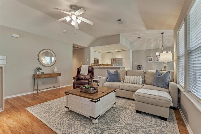 Foto del edificio - 87 Woodlily Pl