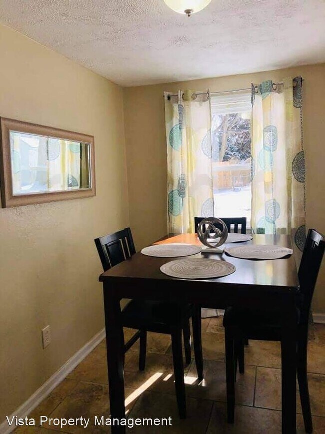 Foto del edificio - 3 br, 1 bath House - 379 English Rd