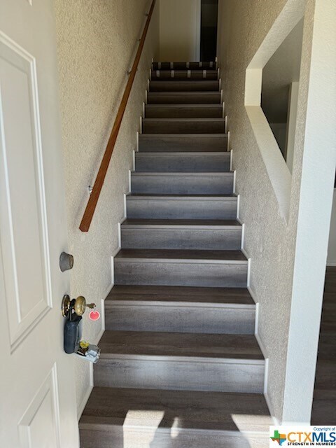 Building Photo - 4501 Deek Dr