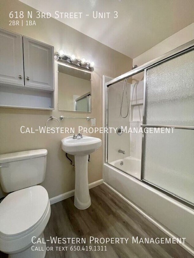 Foto del edificio - 618 N 3rd St