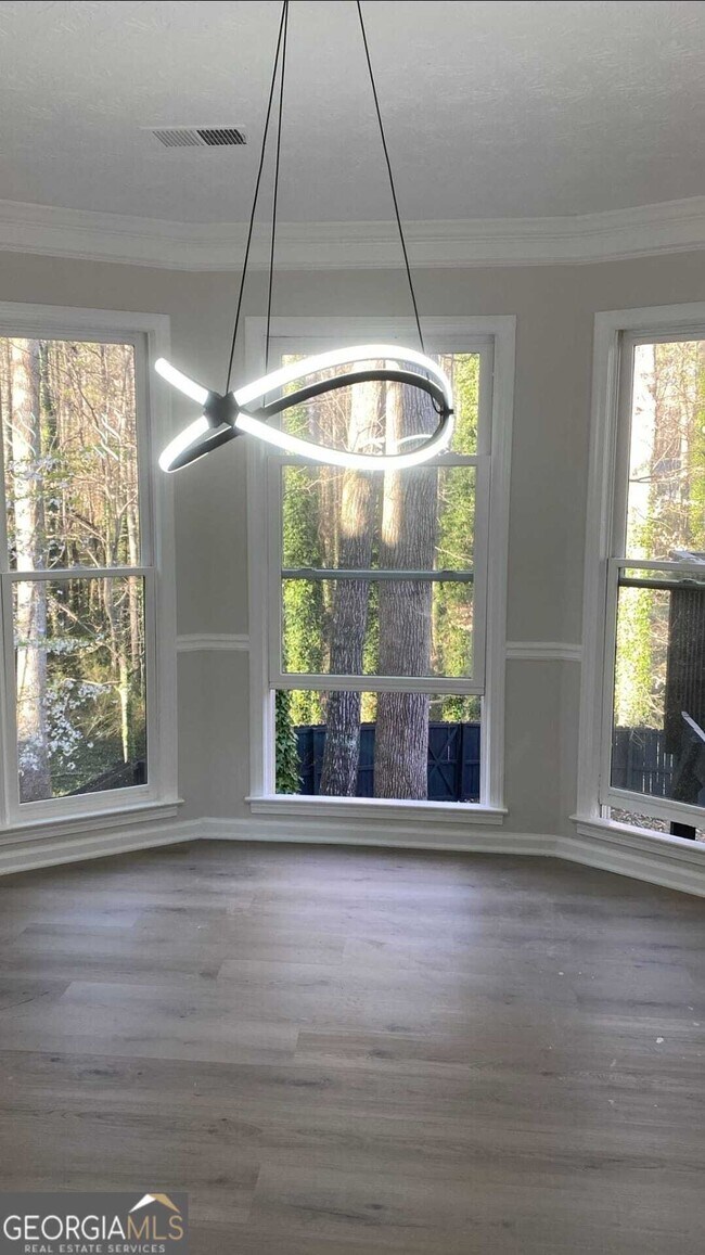 Foto del edificio - 1070 Meadowsong Cir