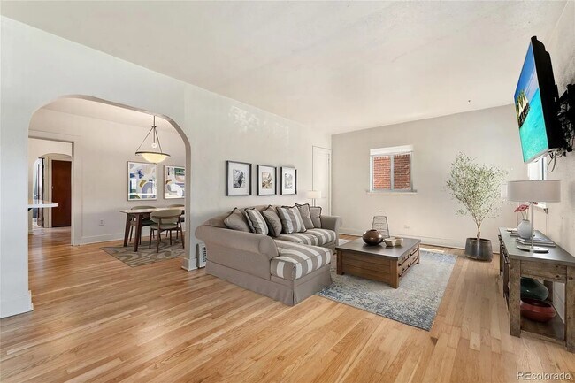 Building Photo - 521 Harrison St
