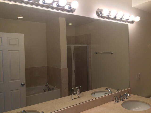 Building Photo - 6736 S Merrill Ave