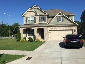 Building Photo - 1105 Manson Crossing Dr