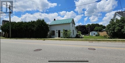 Building Photo - 115 Frederick St E