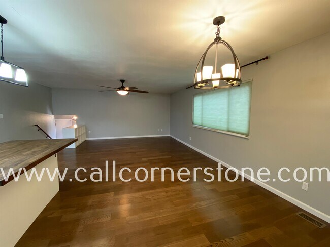 Building Photo - 4230 Arvol Cir
