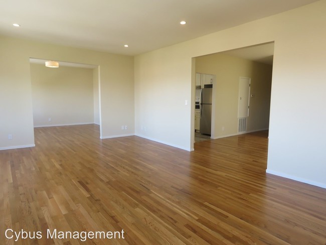 Building Photo - 259-263 Cervantes Blvd