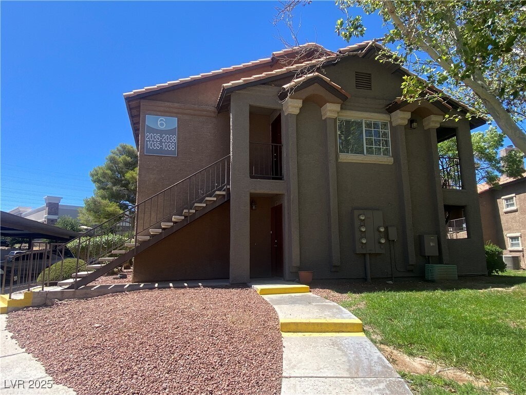 Foto principal - 2750 S Durango Dr