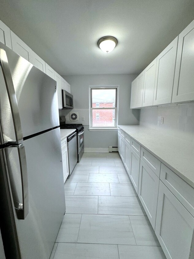 Primary Photo - Hudson Crest - Cliffside Park