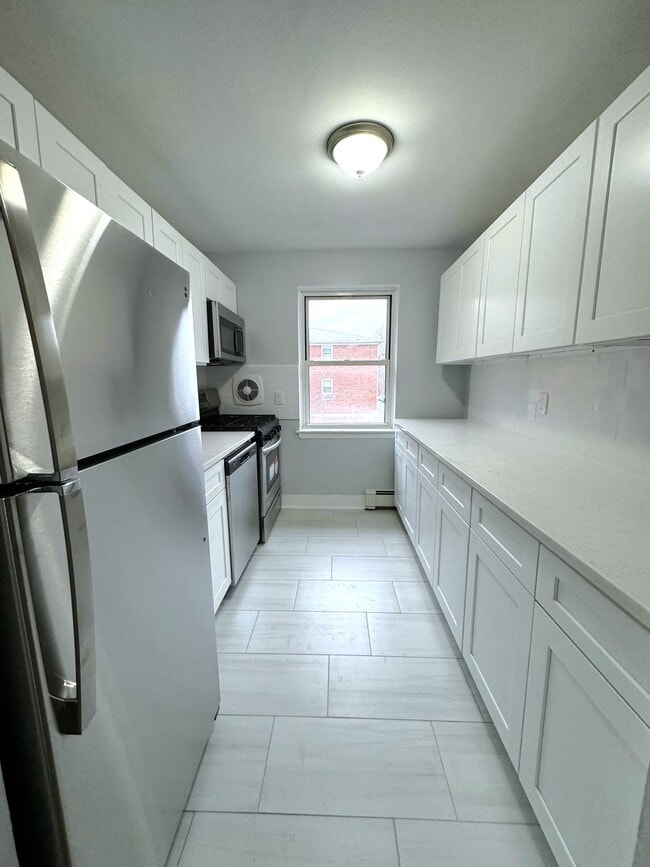 Building Photo - Hudson Crest - Cliffside Park